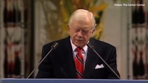 VIDEO: Jimmy Carter receives Nobel Peace Prize in Oslo, Norway