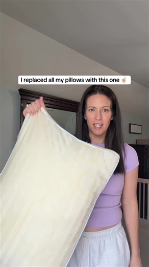 Hotel fluffy soft pillows by @Mellow Sleep