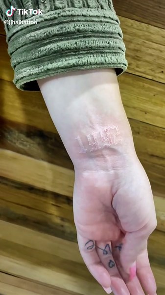 Invisible UV Tattoos: Unveiling Hidden Beauty under Blacklight