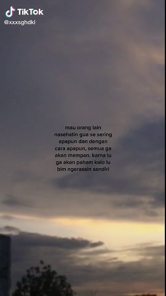 Stunning Sunset Sky Illuminated by Clouds