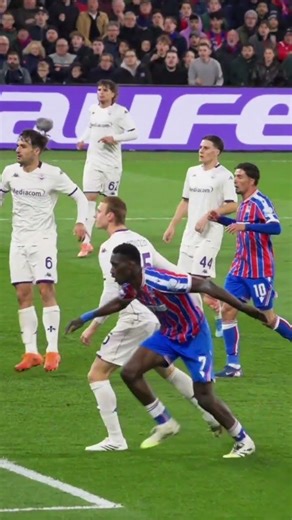 Poetry In Motion 👨‍🎨 #football #crystalpalace #conferenceleague