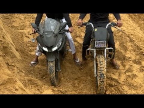 Off roading r15 vs splendor Tochan