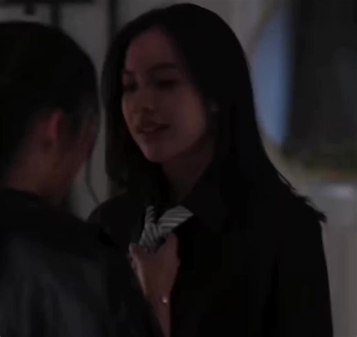 🤭🤭🤭 #GL #LGBTI #loveislove #Yuri #girlslove | glword2.0