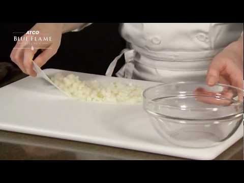 How to use a kitchen scraper