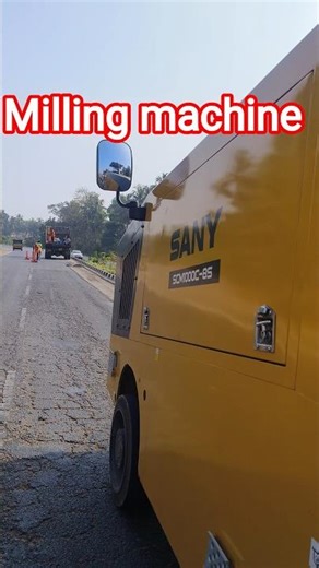 Milling machine #asphaltmilling #automobile #constructionlife #machinereels #trending