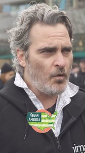 Joaquin Phoenix Is A Vegan Hero 👏🌱🇺🇸 #vegan #veganamerica #joaquinphoenix | Vegan America