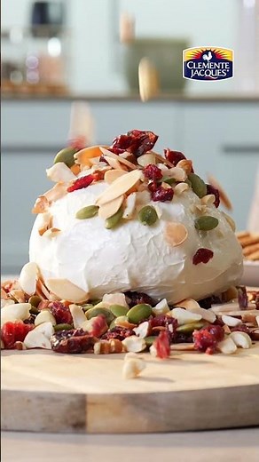 Bomba de Queso Crema con Frutos Secos