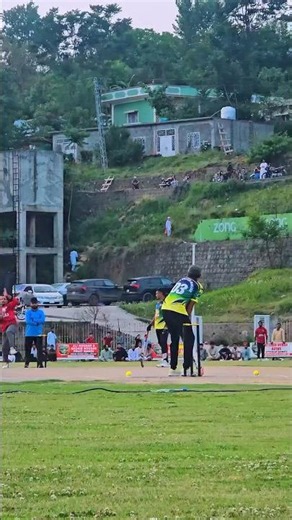Kc on fire big six on straight🔥😈💀|kbhi deka hai asa 6👿🔥😈#cricketshorts #tapeball