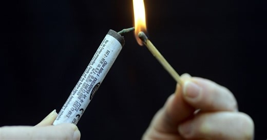 A fireworks explosion in the Honolulu area has killed 3 people and injured at least 20