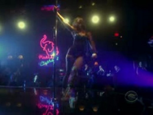Jennifer Love Hewitt Pole Dance