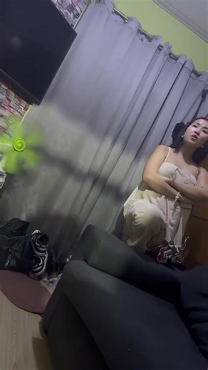 last part, last hug? hahahhahaha #vinzjimenez #leandeguzman #unboxinggift