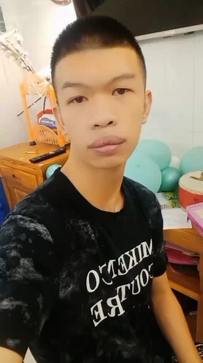 Cách Quay Trend Zoom Đứng Hình Đầy Sáng Tạo