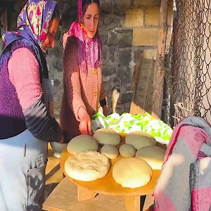 84K views · 3.6K reactions | 數Country Tortillas Cooked in a Tandoor with Delicious Homemade Turkey | Outdoor Chef | Facebook