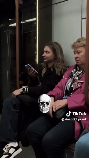 Telekinesis Prank: Magic in Public Spaces