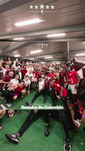 Vos sos así 🔥 @América de Cali @@ZonaFutbolera⚽🥅🎧 @America De Colombia @DelRojoSoy👹⚽️ @Reebok Official #americadecali #futbolsudamericano #99 #felizcumpleaños #futbolcolombiano