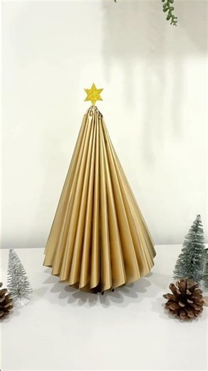 DIY Christmas Tree from Old Magazines 🤩 #shorts