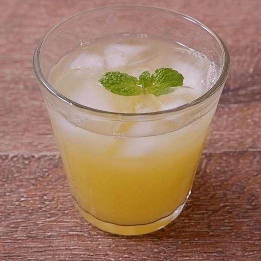 ひと手間で変色知らずのりんごジュース 作り方・レシピ | クラシル