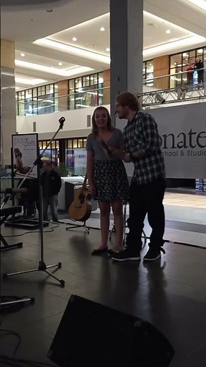Ed Sheeran surprises fan singing his song at the Mall