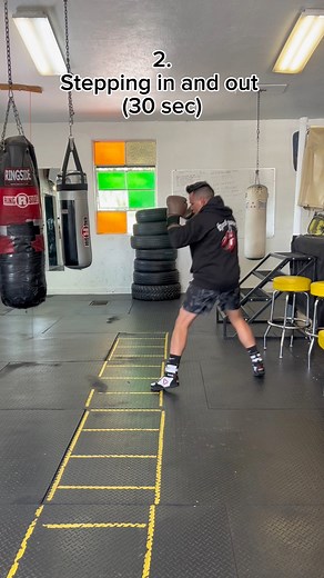 Killer Fast Boxing Workout! #boxinglife #boxingcoach #boxingtraining #boxingworkout #boxingcombos #noboxingnolife | Boxing With Eddie