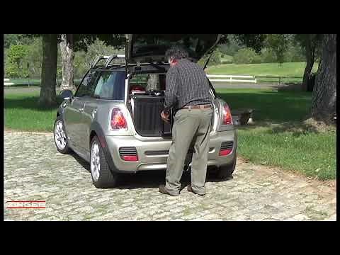 Zinger Chair - Loading Into A Vehicle