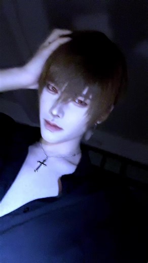 Light Yagami Dance Makeup Tutorial