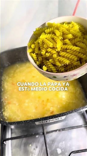 1 / 10 SOPAS MÁS RICAS 👩🏻‍🍳 #receta #recetas #sopas
