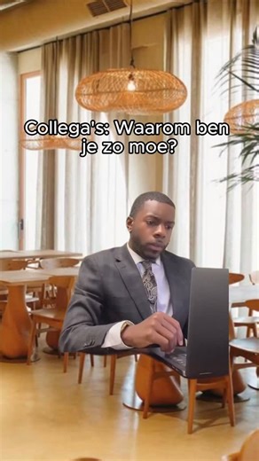 dé VakantieDiscounter | die snapt vakantie on Instagram: "Selfcare, maar dan anders... ✌️ Vakantie zoeken | Scrollen naar vakanties | Vakanties 2026 | Vakantie-inspiratie | dé VakantieDiscounter"