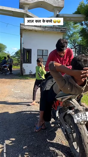 HEMANT MAHTO on Instagram: "Why Did Your Phone Dialer Change . . . Tech , mobile , phone , samsung , iphone , android , smartphone , photography , gaming , editing , viral reels , trending reels , instagram reels , reels , phone dialer change , call dialer change , phone dialer update , call dialer update . . #tech #samsung #iphone #mobile #phone #android #photography #call #google #update #reels #reelsinstagram #viralreels #trendingreels #viral"