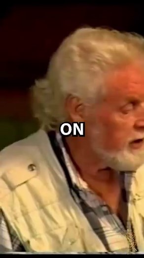 125K views · 1.7K reactions | Scientists Discovered An Alien Space Probe Spying On Us… #conspiracy #mystery #aliens #oumuamua #spaceprobe #thesecretkeepers | The Secret Keepers | Facebook