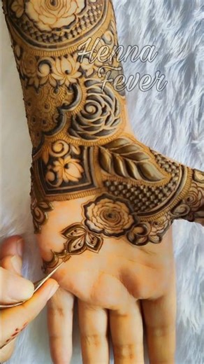 Bridal Trending Floral Mehndi Henna Design🤎 Unique Beautiful Mehendi #mehndi #henna #mehendiartistry