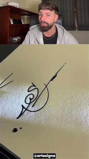 COMO SE HACE UNA FIRMA CON ESTA LETRA #shorts