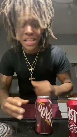 Which is better? Dr Pepper vs Dr Faygo🥤🔥 #rap #reikybaby #foodreview #drpepper #faygo #vs