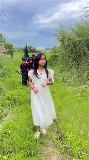 White Goddess Followed by Evil Group #shorts