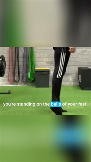 Master Calf Raises: The Ultimate Hold Technique Revealed! #shorts