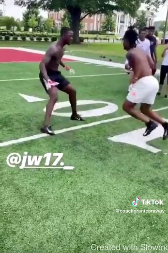 Mastering the DIG ROUTE in Football