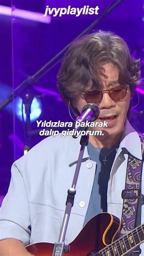 @jvyplaylist on Instagram: "Lee Chi Hyun'un "Gypsy Woman" şarkısı Google Arts & Culture tarafından tarihsel bir kayıt olarak muhafaza edilmektedir. Yayınlandığı dönemde de insanları etkilemiş bir şarkıdır. Lee Chi Hyun'un "Güney Kore'nin Santana'sı" olarak anılmaktadır. İlk başta arkadaşlarıyla grup olarak çıkış yapsa da, en sonunda tek kaldı. Bu yüzden 1991 yılında Lee Chi Hyun solo olarak çıkış yaptı. Hem kendi solo şarkıları hem de "Lee Chi Hyun & Friends" grubunda yaptığı şarkılarla Güney Ko