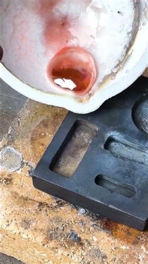 This is how professionals handle a stuck bracelet 🔧