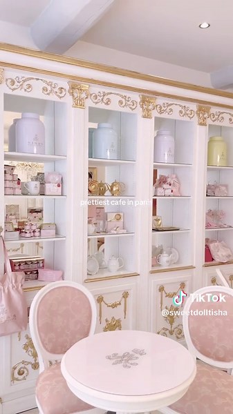 Nina's Vendôme Paris cafe review: perfect tea time at Nina's