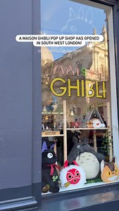 London now has its very own Ghibli House, and it’s filled with all the magic you’d expect — from Totoro and Jiji to Calcifer, the Soot Sprites and more. The whole space feels like stepping straight into a Studio Ghibli film, and you can find it in Knightsbridge! FYI: it’s definitely on the pricey side! 📍 Maison Ghibli Pop-Up, Knightsbridge 🗓️ 15 Nov 2025 – 11 Jan 2026 📌 237 Brompton Road, SW3 2EP ⏰ Mon–Fri: 11:00 AM – 7:30 PM | Sat: 10:00 AM – 8:00 PM | Sun: 1:00 PM – 7:00 PM If you’ve got a 