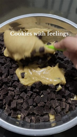 Brown Butter Choco Chunk Cookies na may feelings.. #cookie #cookies #cookiesoftiktok #baking #bakingtiktok #baking #bakingtiktok #smallbusiness