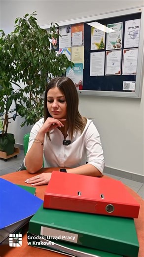 💼 Masz pomysł na biznes? Sprawdź, jak zdobyć dofinansowanie na start! Chcesz wystartować z własną firmą i szukasz solidnego wsparcia finansowego? Ten warsztat pokaże Ci, jak skutecznie sięgnąć po dotację na podjęcie działalności gospodarczej oferowaną przez Grodzki Urząd Pracy w Krakowie. Podczas spotkania dowiesz się: ✔ jakie warunki trzeba spełnić, aby otrzymać dofinansowanie ✔ jak przygotować się do naboru w 2026 roku ✔ jak wygląda procedura krok po kroku ✔ na co zwracana jest szczególna uwa