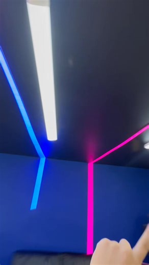 Dari pats! LED lentām promo kods “LENTES25” 25% atlaide visām LED lentām un aksesuāriem✨Visu nepieciešamo vari atrast Ledakcijas.lv📍Cesvaines iela 15A, Rīga | LEDakcijas.lv specializēts LED apgaismojuma veikals/V-TAC