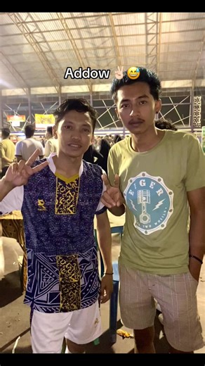 Addow ✌🏻😅 @Akbar Hello😎