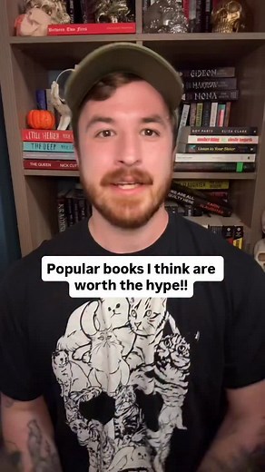 Popular books I think are worth the hype!! #horrorbooks #thrillerbooks #bookrecommendations #bookstagram #booksbooksbooks #bookrecs #reader | Baker.reads