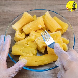 FAÇO A MANDIOCA ASSIM E NÃO SOBRA NADA!!! UMA RECEITA DIFERENTE COM MANDIOCA | Receita e-fácil