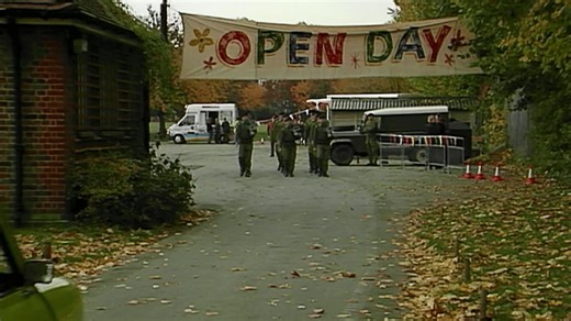 Where there's Mr Bean, his green mini is never far away 🤩 | Mr Bean