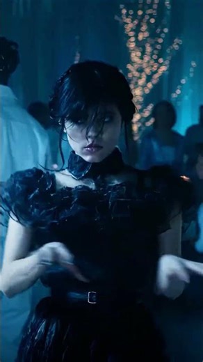 Fortnite Emotes Vs. Real Life! 😱