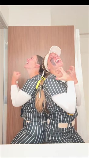 Did someone say Vegas? @k y l i #fyp #college #softball #csi | softball transitions