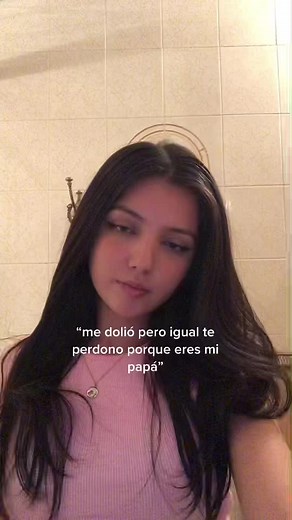 Canta sobre el perdón y los papás