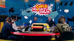 🍲 Le légendaire chef multi-étoilé Guy Savoy était notre invité ce lundi. L'occasion de nous dévoiler quelques recettes fort alléchantes de son plat favori : la soupe. Et notamment cette recette de soupe à l'oignon qui ne déplaira pas à Vincent. | Moscato Show RMC